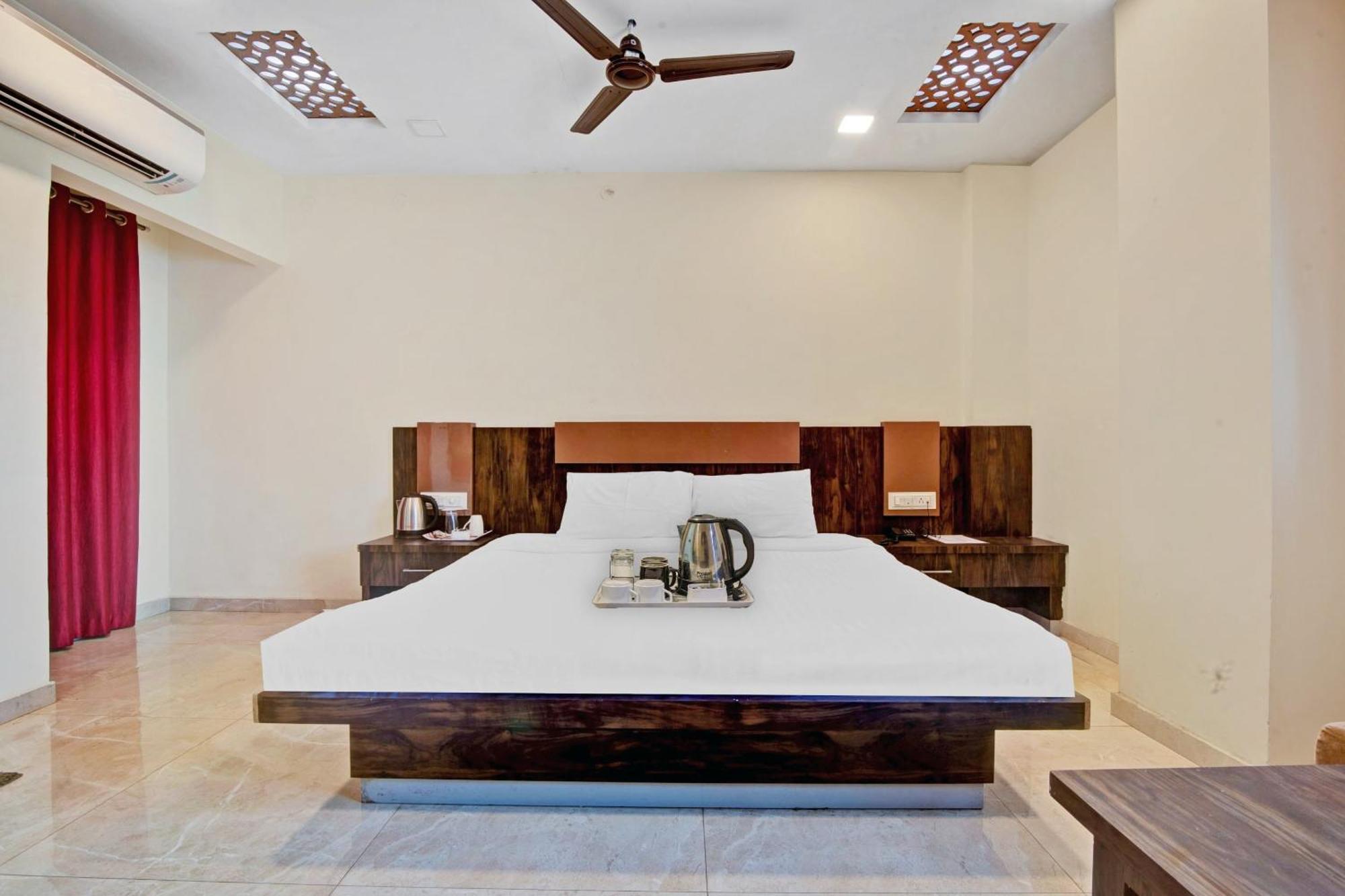 Townhouse 700 Hotel Krishna. Nagpur Dış mekan fotoğraf