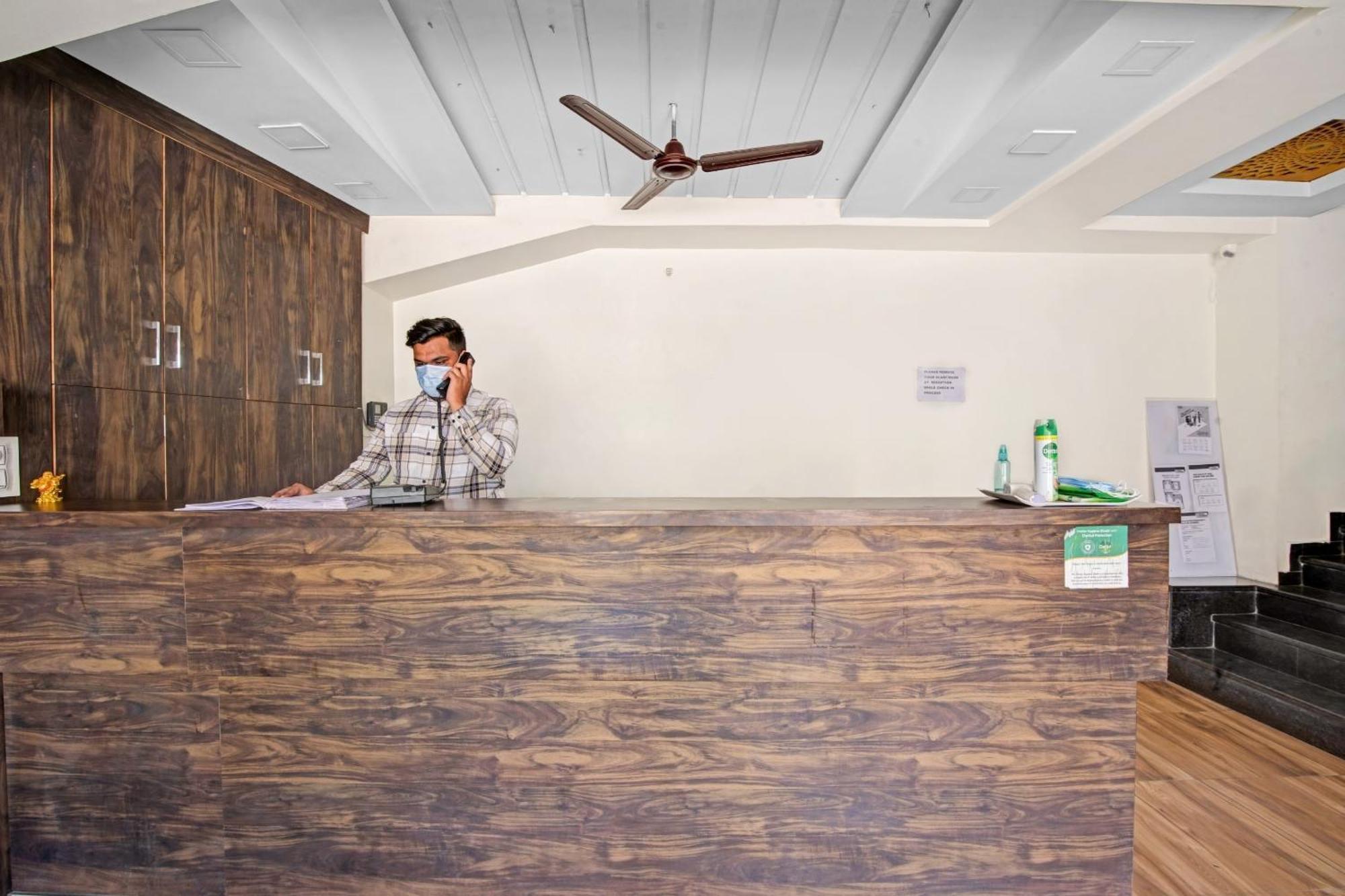 Townhouse 700 Hotel Krishna. Nagpur Dış mekan fotoğraf